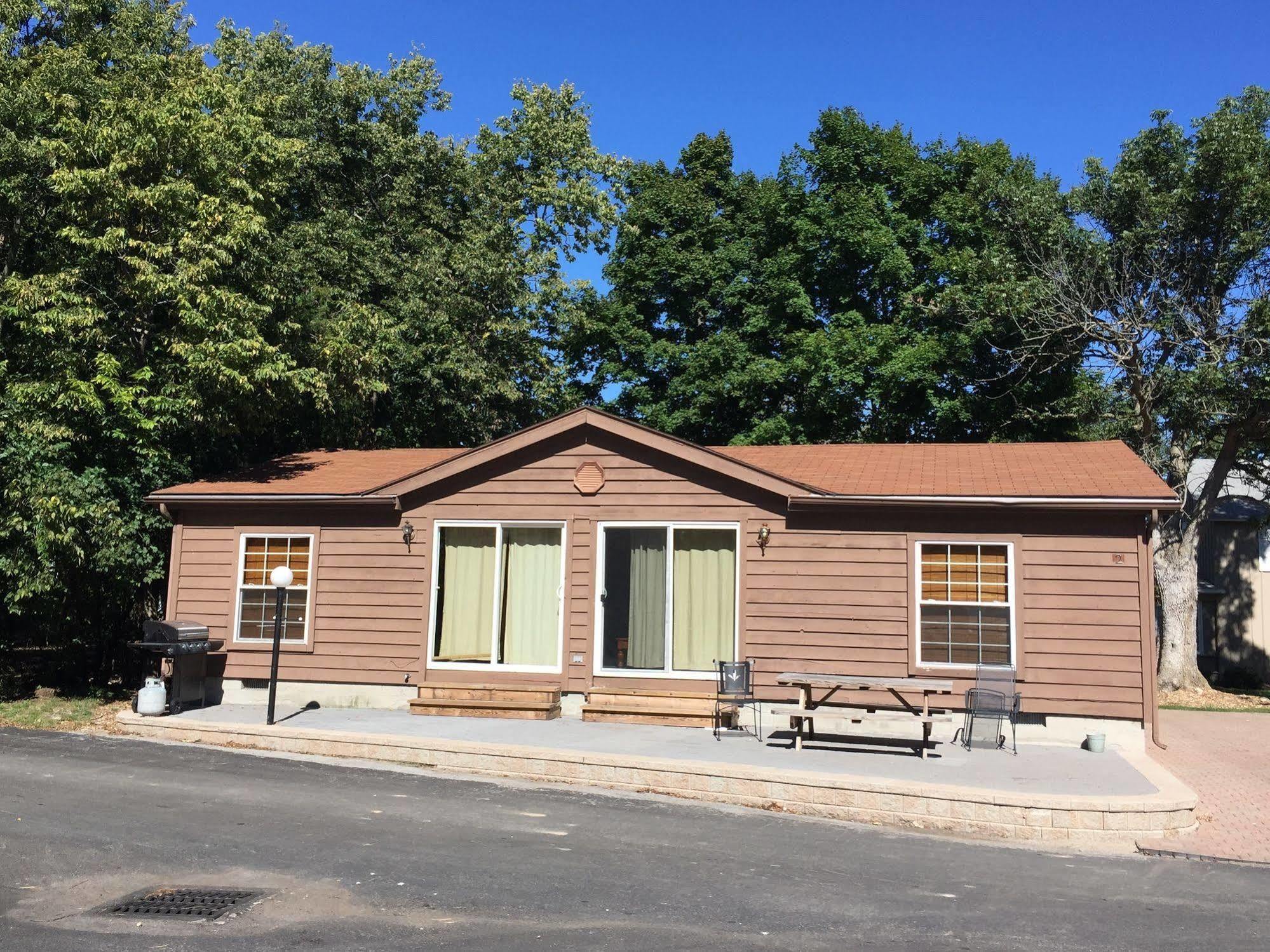 Island Club Rentals Put-in-Bay Exterior photo